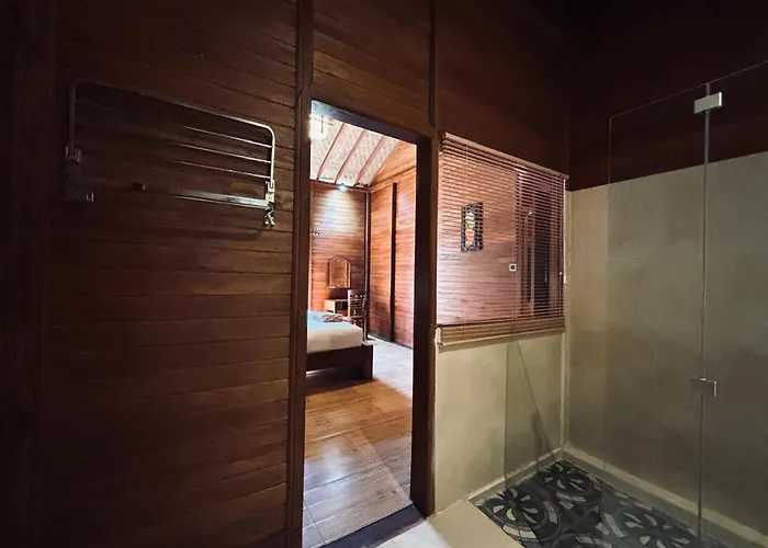 Affittacamere Uli Wood Villa, Bali - Near Gwk