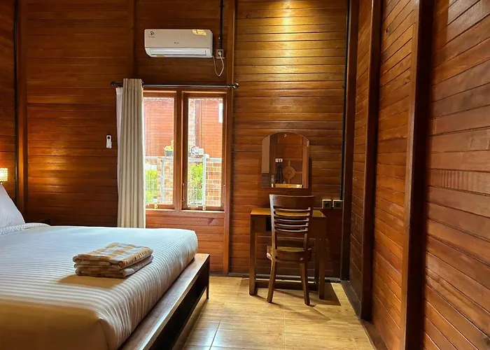 Uli Wood Villa, Bali - Near Gwk 3*