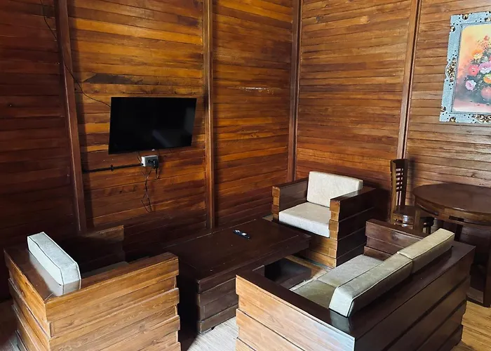 Affittacamere Uli Wood Villa, Bali - Near Gwk Jimbaran