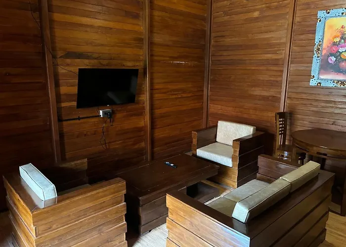 Affittacamere Uli Wood Villa, Bali - Near Gwk Jimbaran
