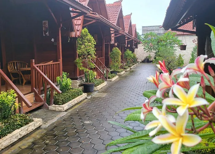 Affittacamere Uli Wood Villa, Bali - Near Gwk Jimbaran