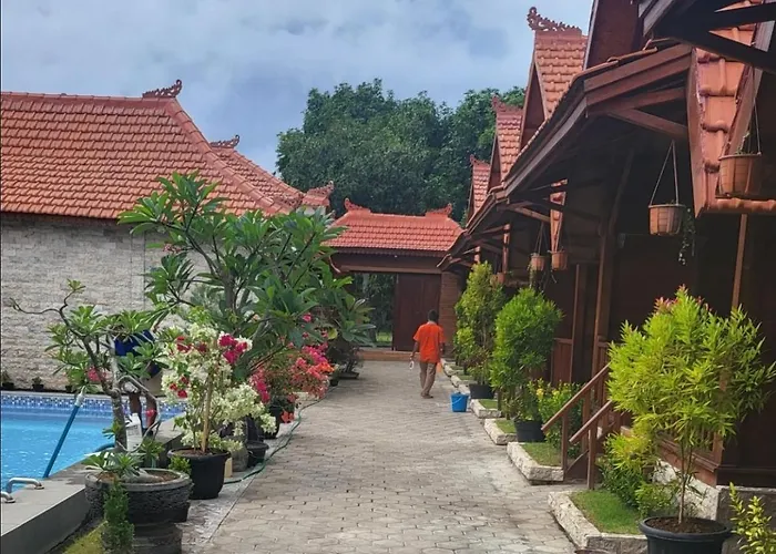 Affittacamere Uli Wood Villa, Bali - Near Gwk